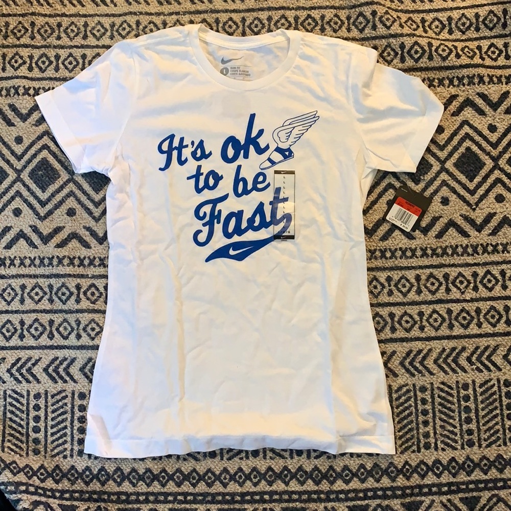 Nike running top